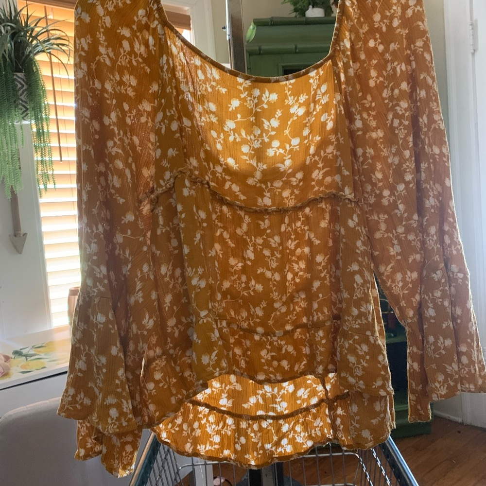 Pink Lily trumpet sleeve floral blouse